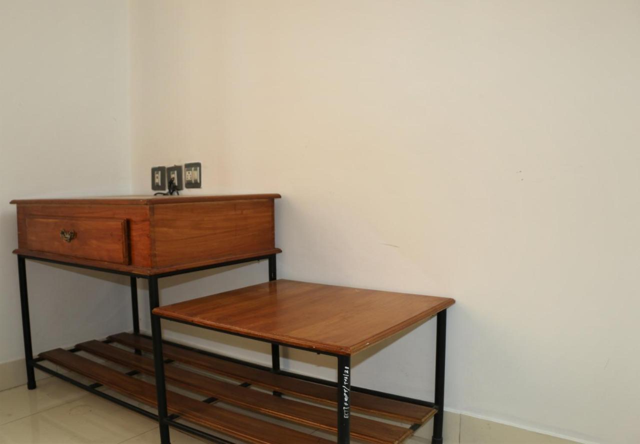 East Coast Hotel Thiruvananthapuram Buitenkant foto